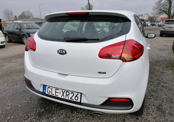 Kia Ceed cena 26900 przebieg: 207432, rok produkcji 2014 z Darłowo małe 326